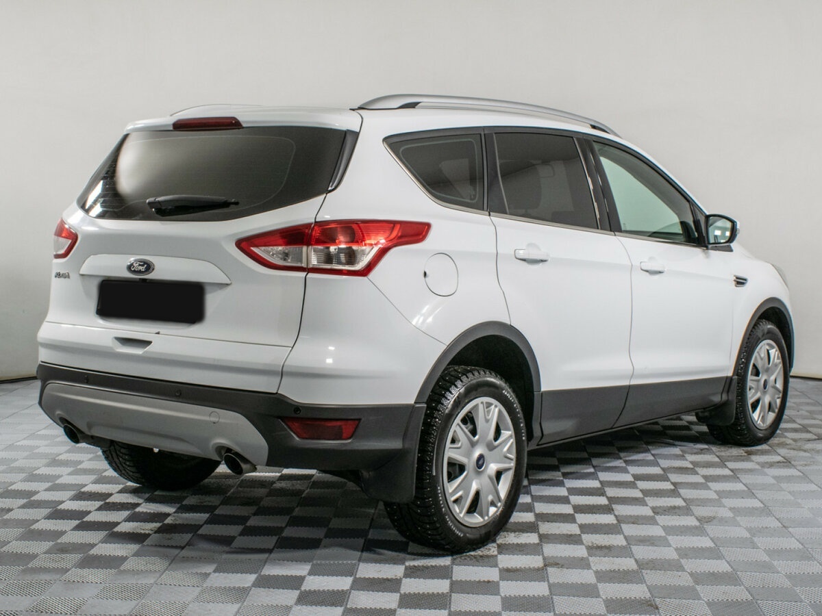 Ford Kuga 2014 года с пробегом. Фото: #3