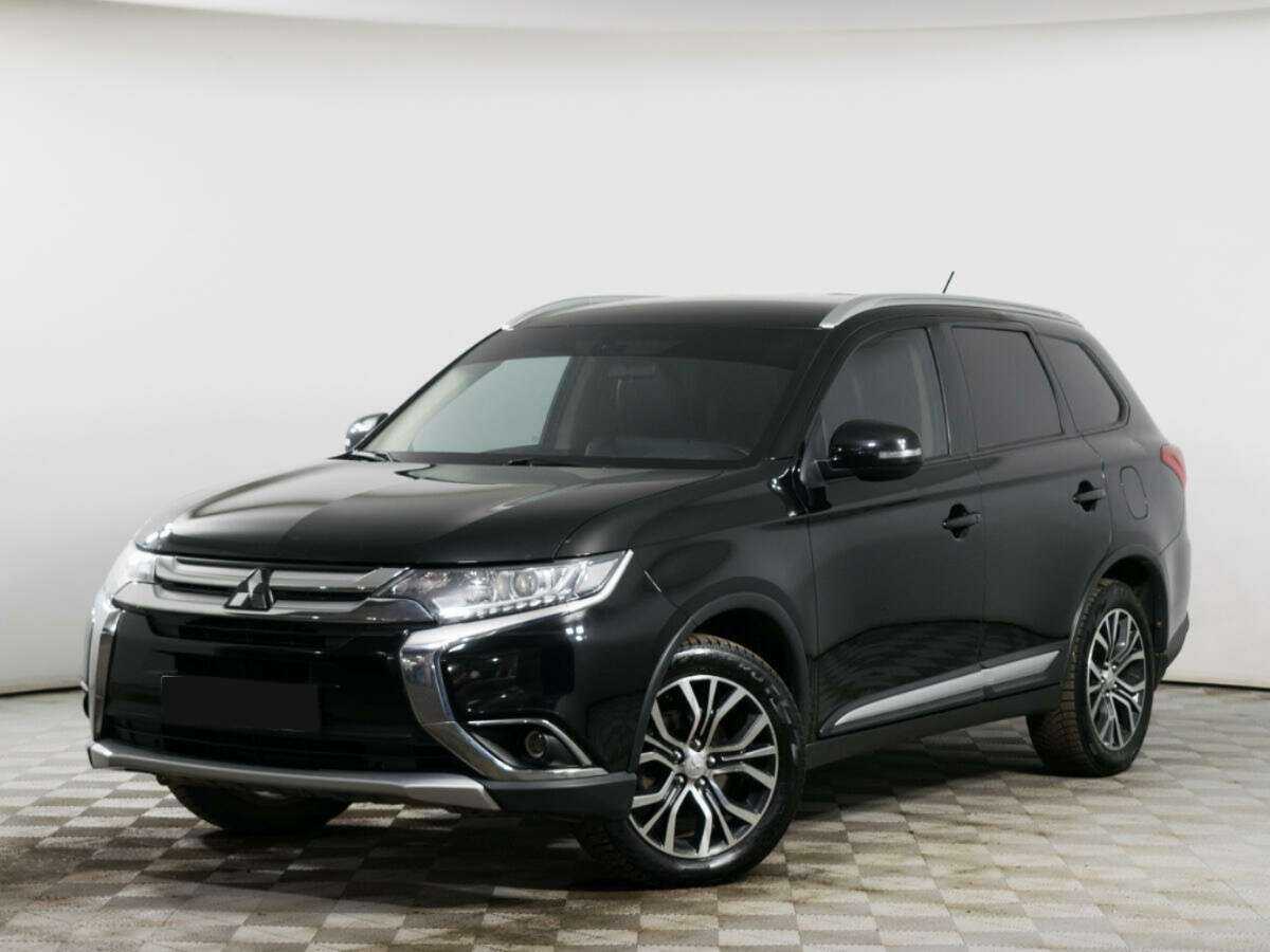 Mitsubishi Outlander 2016 года с пробегом. Посмотреть фото