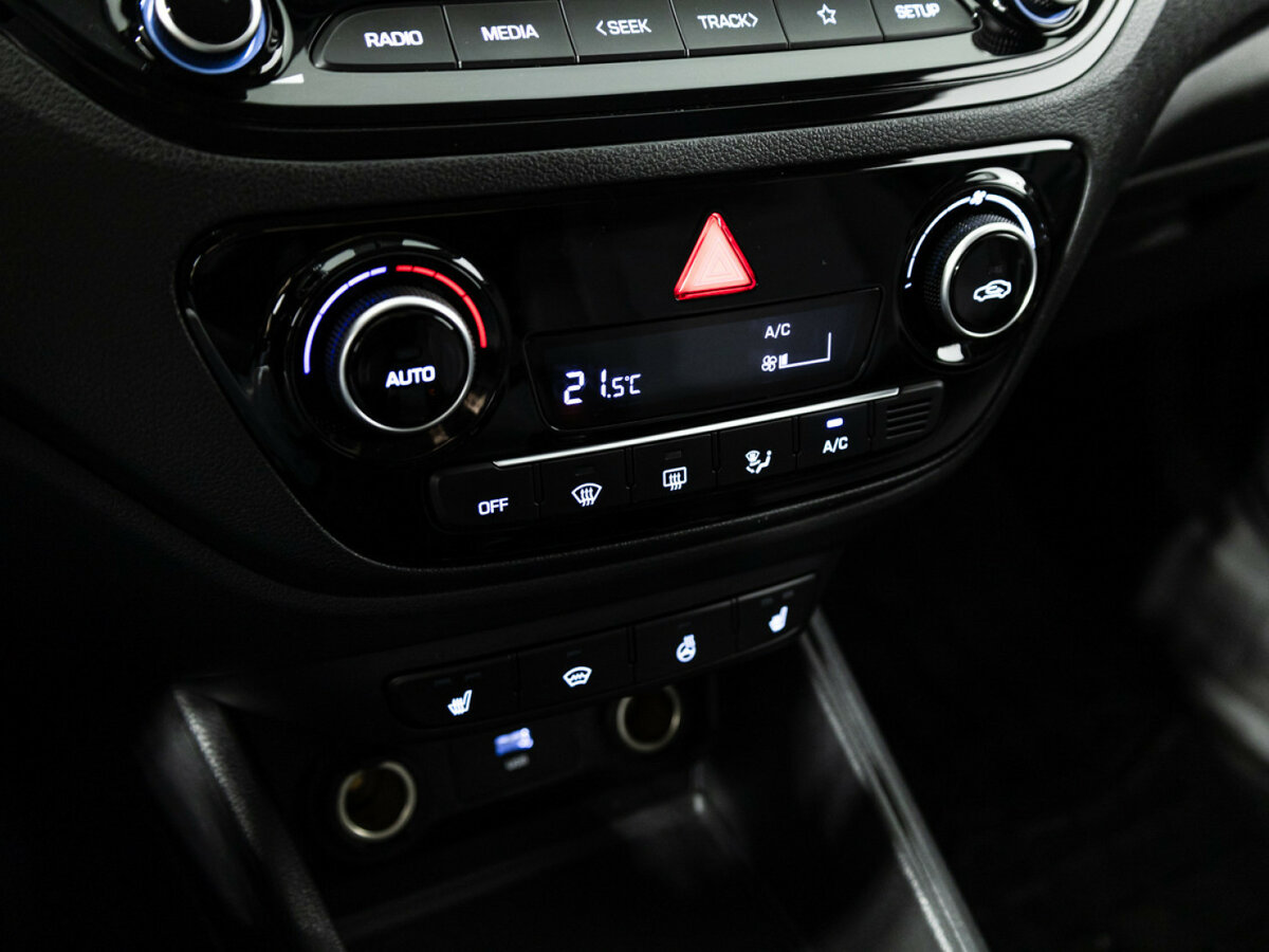 Hyundai Solaris 2021 года с пробегом. Фото: #14