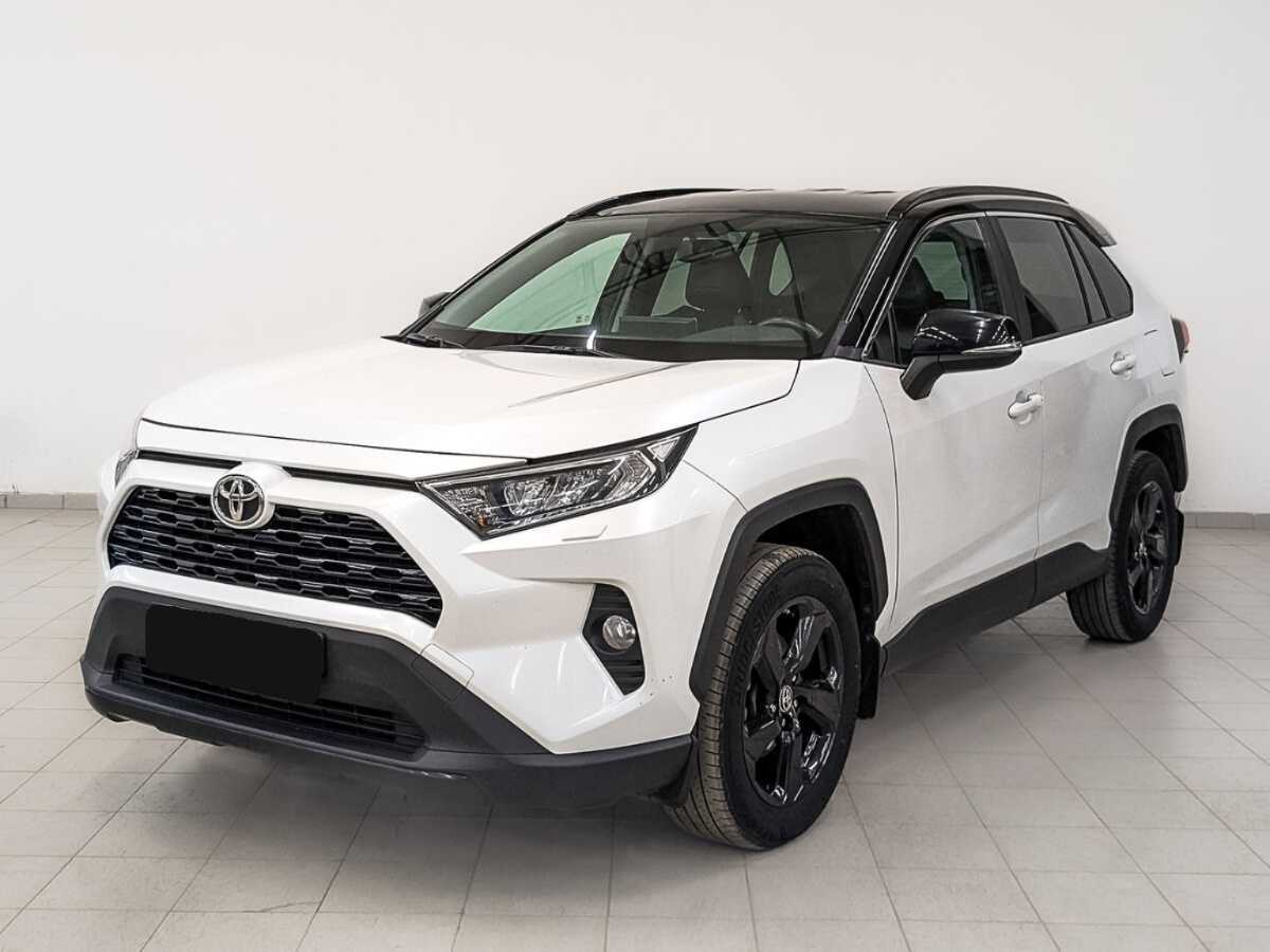 Toyota RAV4 2021 года с пробегом. Посмотреть фото