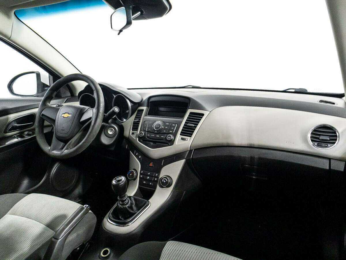 Chevrolet Cruze 2012 года с пробегом. Фото: #8