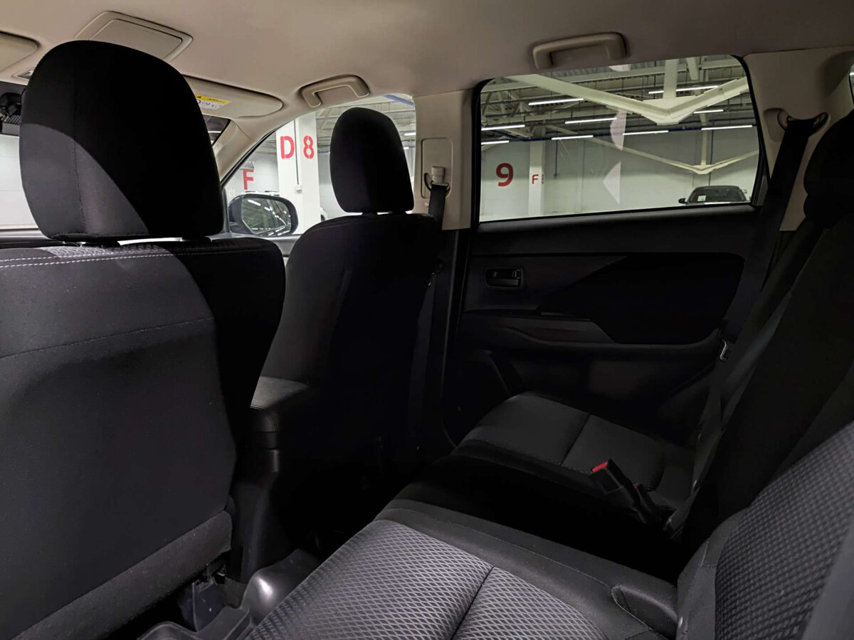 Mitsubishi Outlander 2016 года с пробегом. Фото: #11