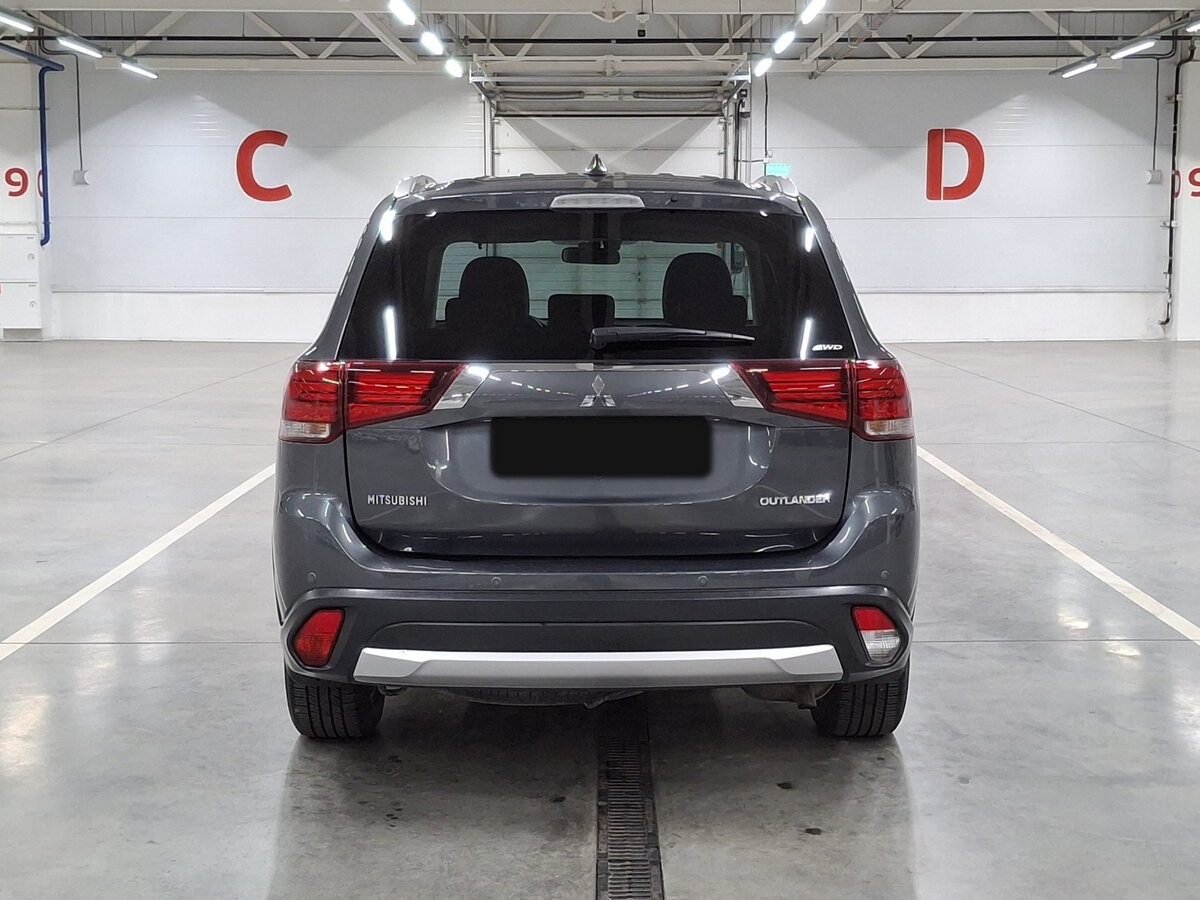 Mitsubishi Outlander 2016 года с пробегом. Фото: #5