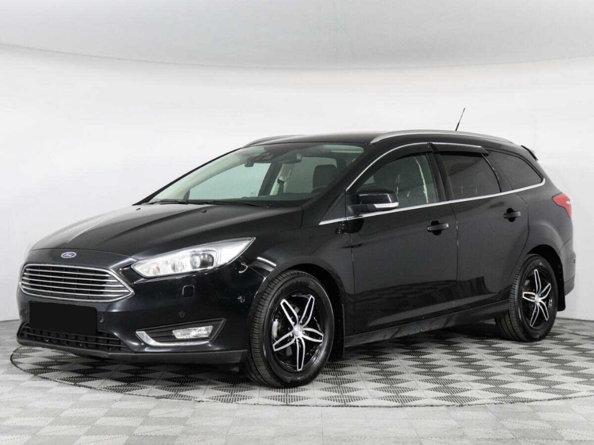 Ford Focus 2017 года с пробегом. Посмотреть фото
