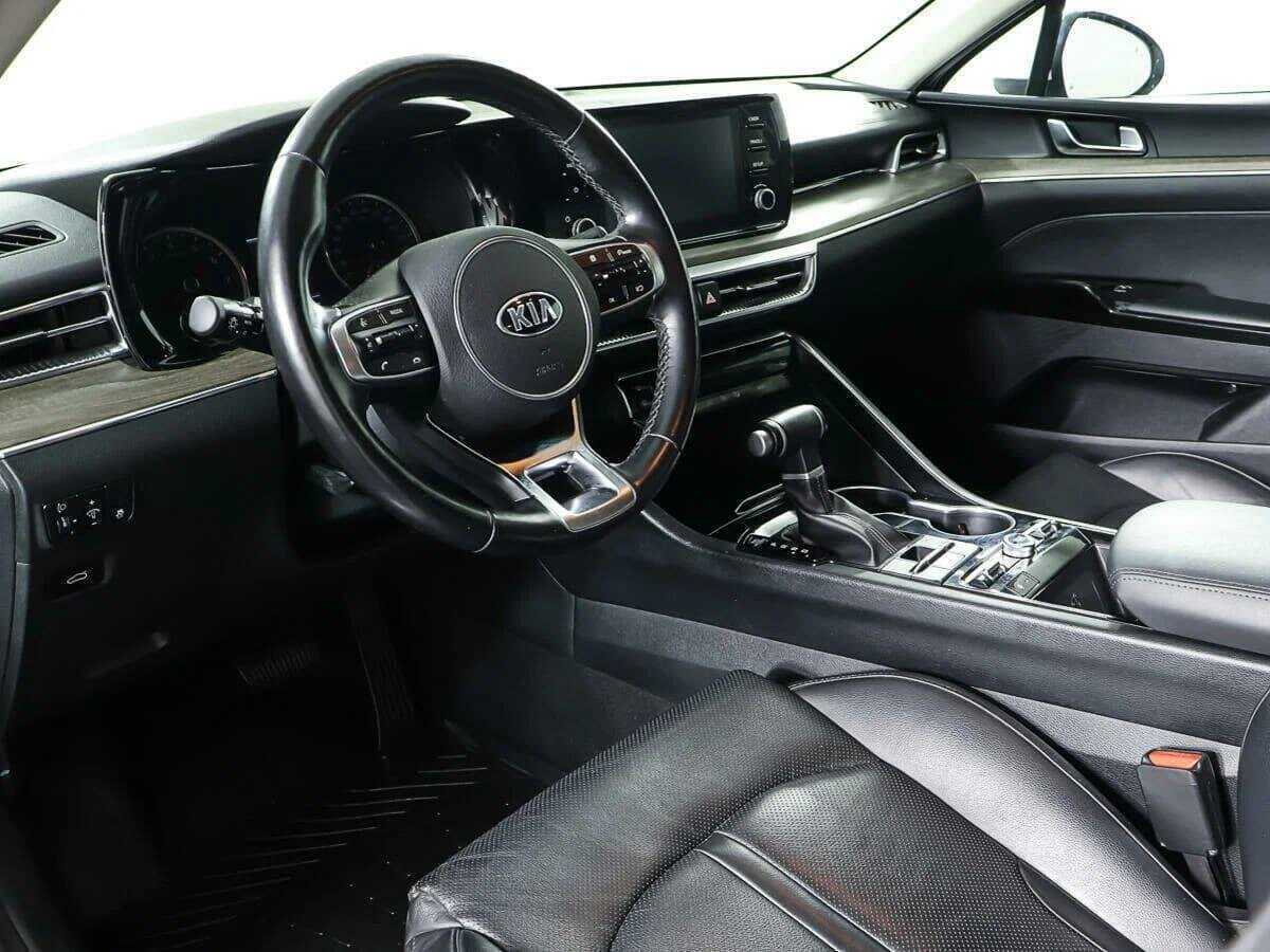 Kia K5 2020 года с пробегом. Фото: #12