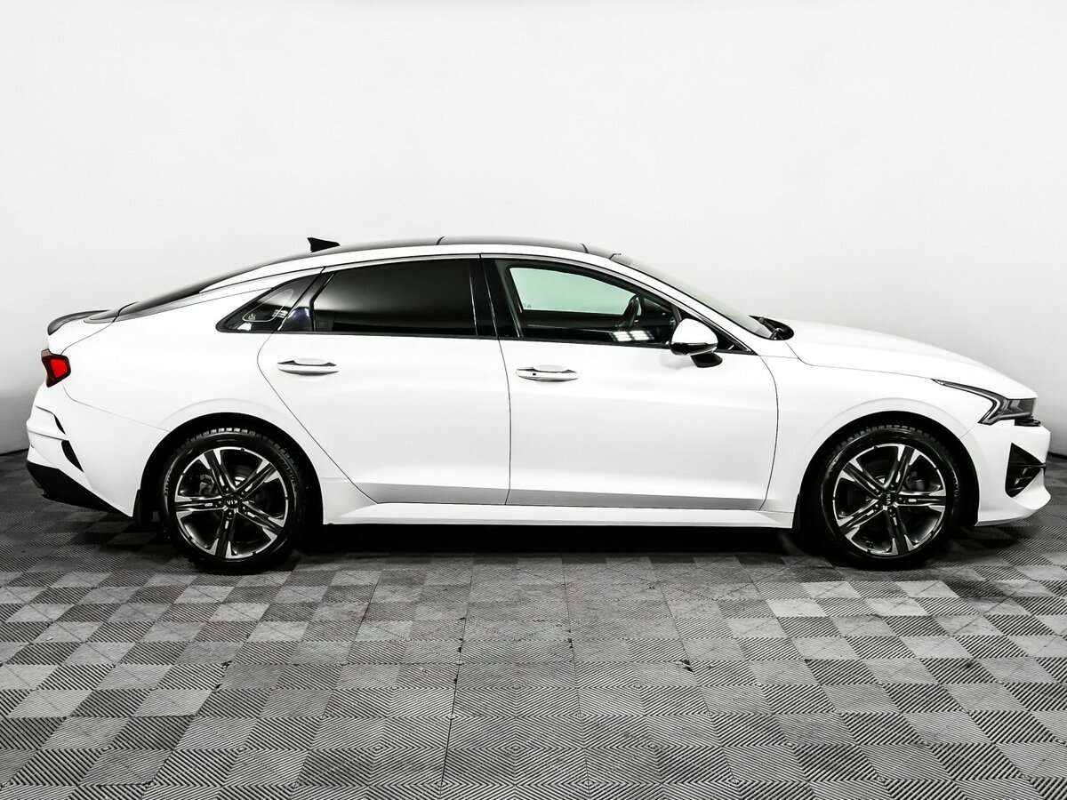 Kia K5 2020 года с пробегом. Фото: #3