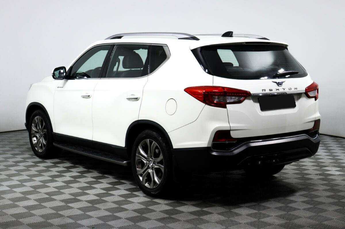 SsangYong Rexton 2018 года с пробегом. Фото: #6
