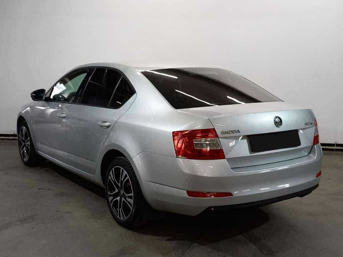 Skoda Octavia 2015 года с пробегом. Фото: #6