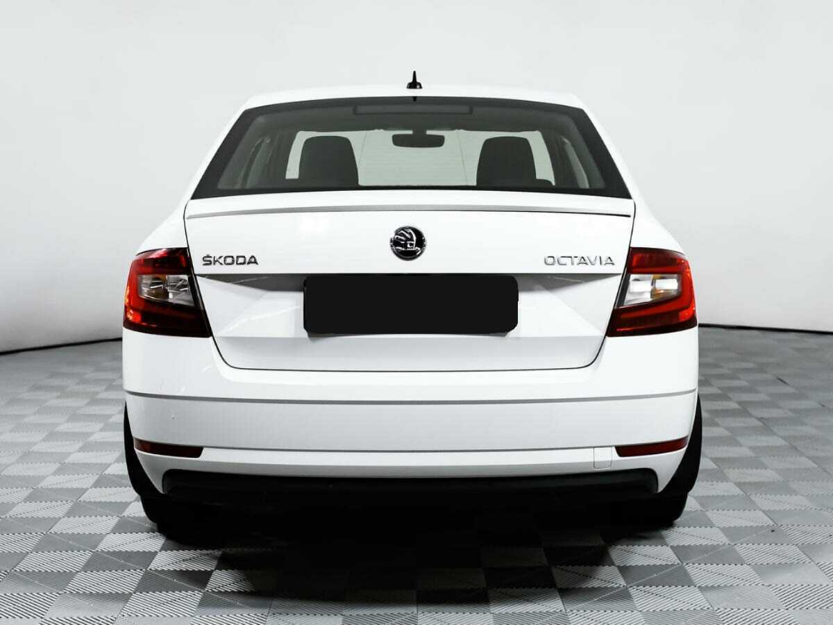 Skoda Octavia 2017 года с пробегом. Фото: #5