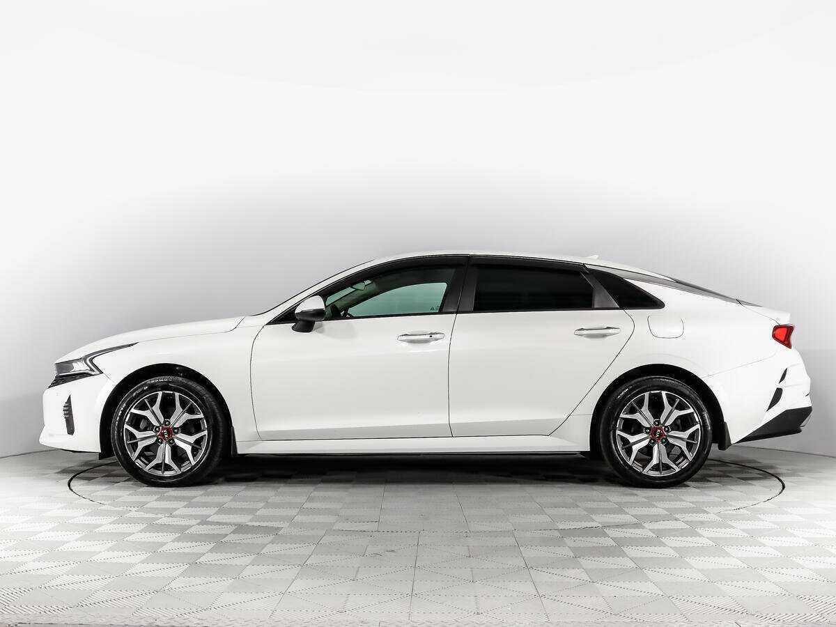 Kia K5 2021 года с пробегом. Фото: #7