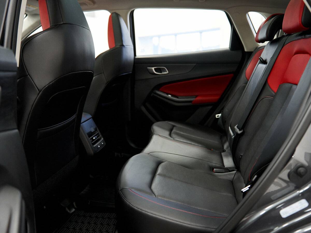 Changan UNI-S (CS55 Plus) 2024 года с пробегом. Фото: #13