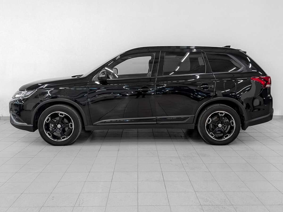 Mitsubishi Outlander 2021 года с пробегом. Фото: #7
