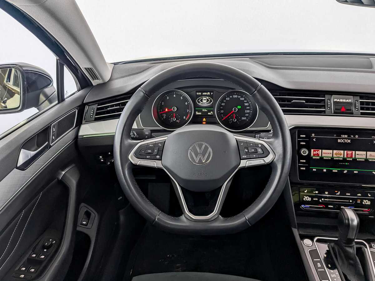 Volkswagen Passat 2021 года с пробегом. Фото: #21