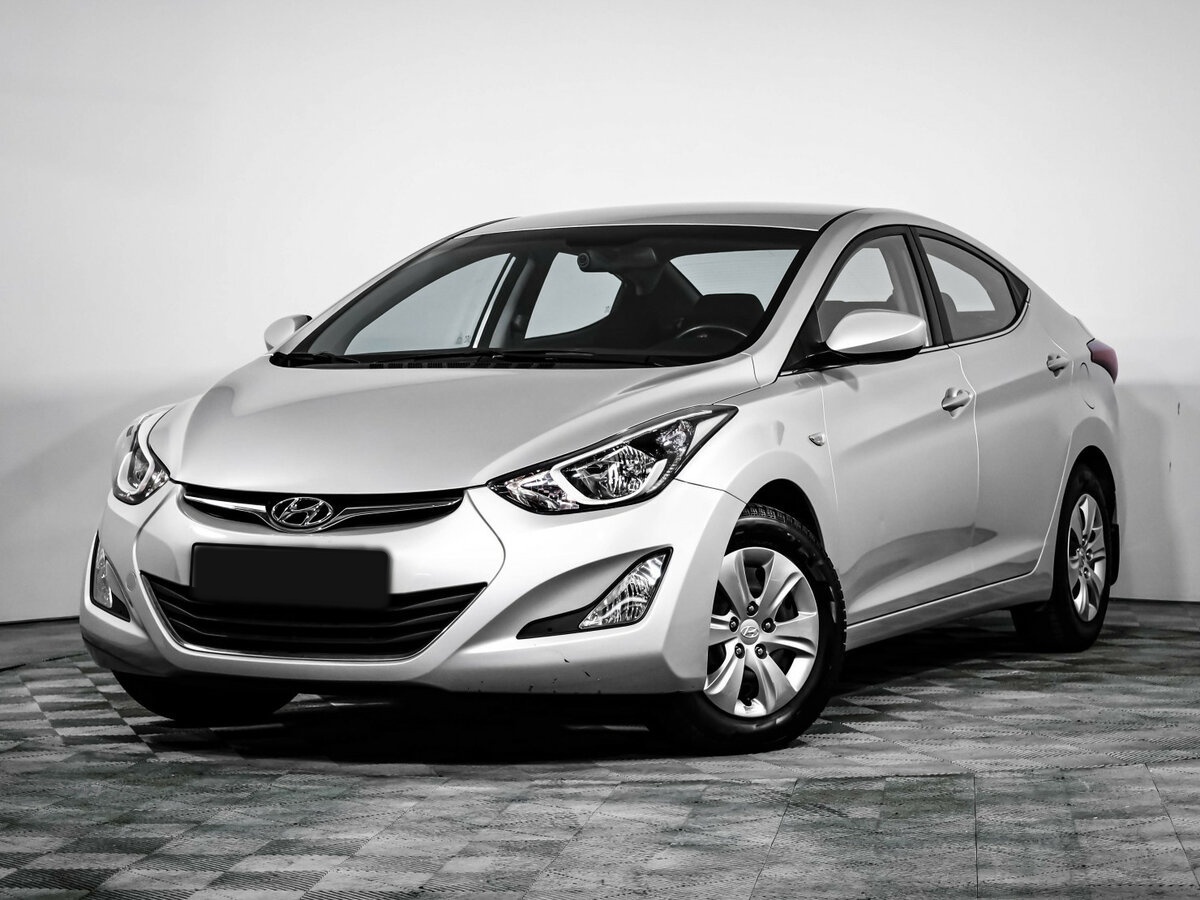 Hyundai Elantra 2015 года с пробегом. Посмотреть фото