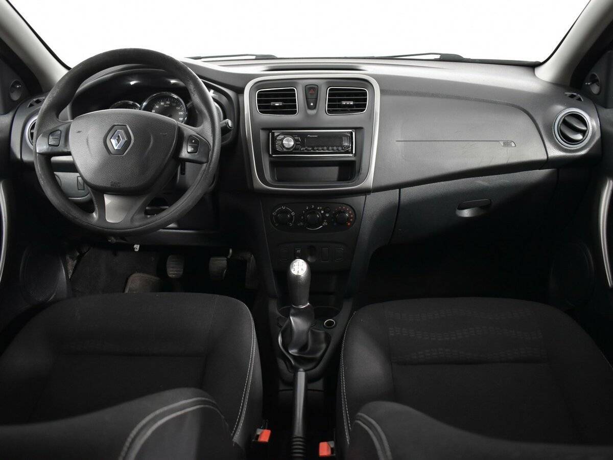 Renault Logan 2014 года с пробегом. Фото: #9