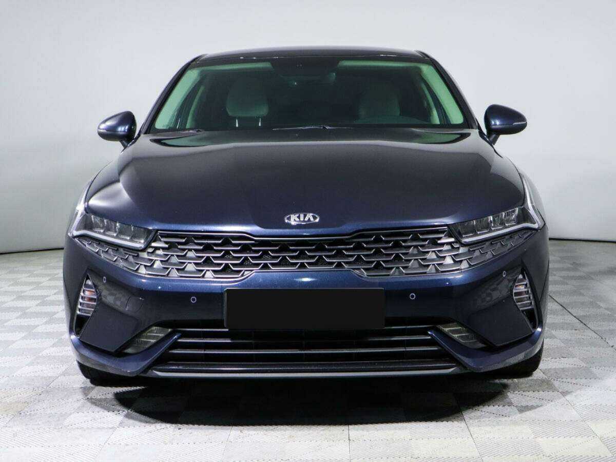Kia K5 2021 года с пробегом. Фото: #1