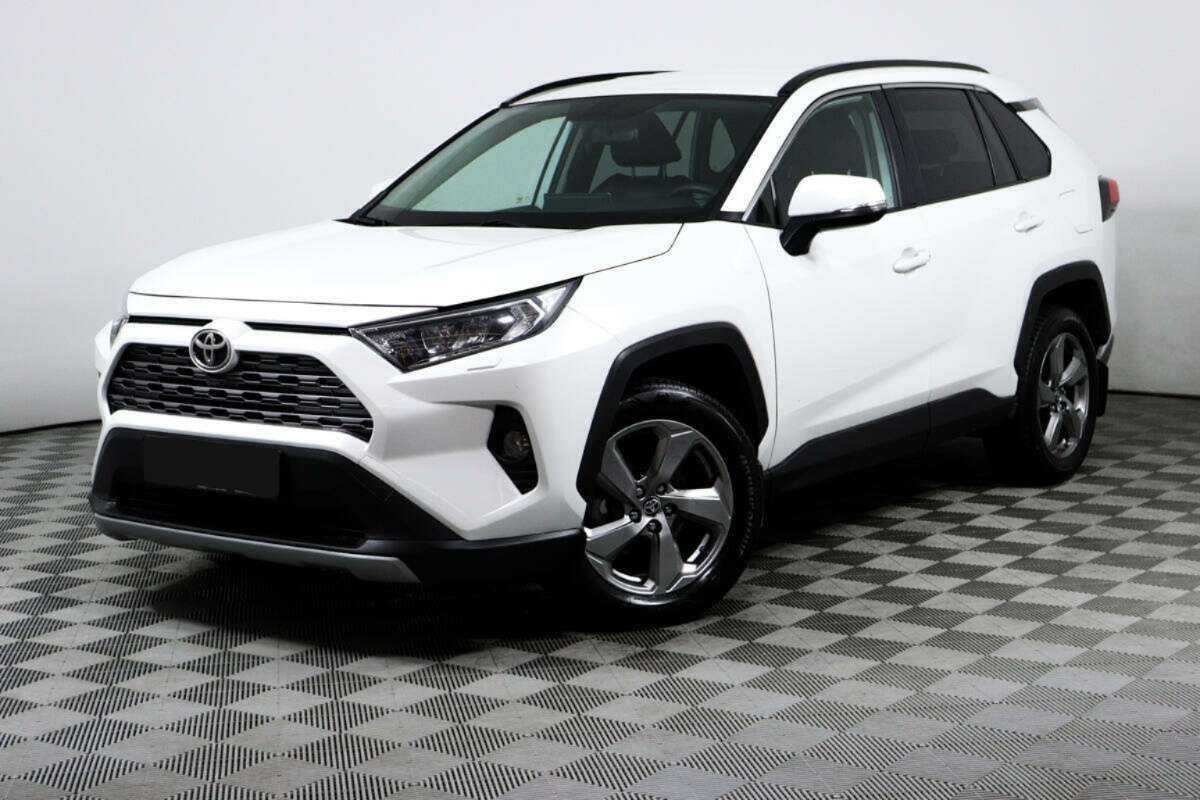 Toyota RAV4 2020 года с пробегом. Посмотреть фото