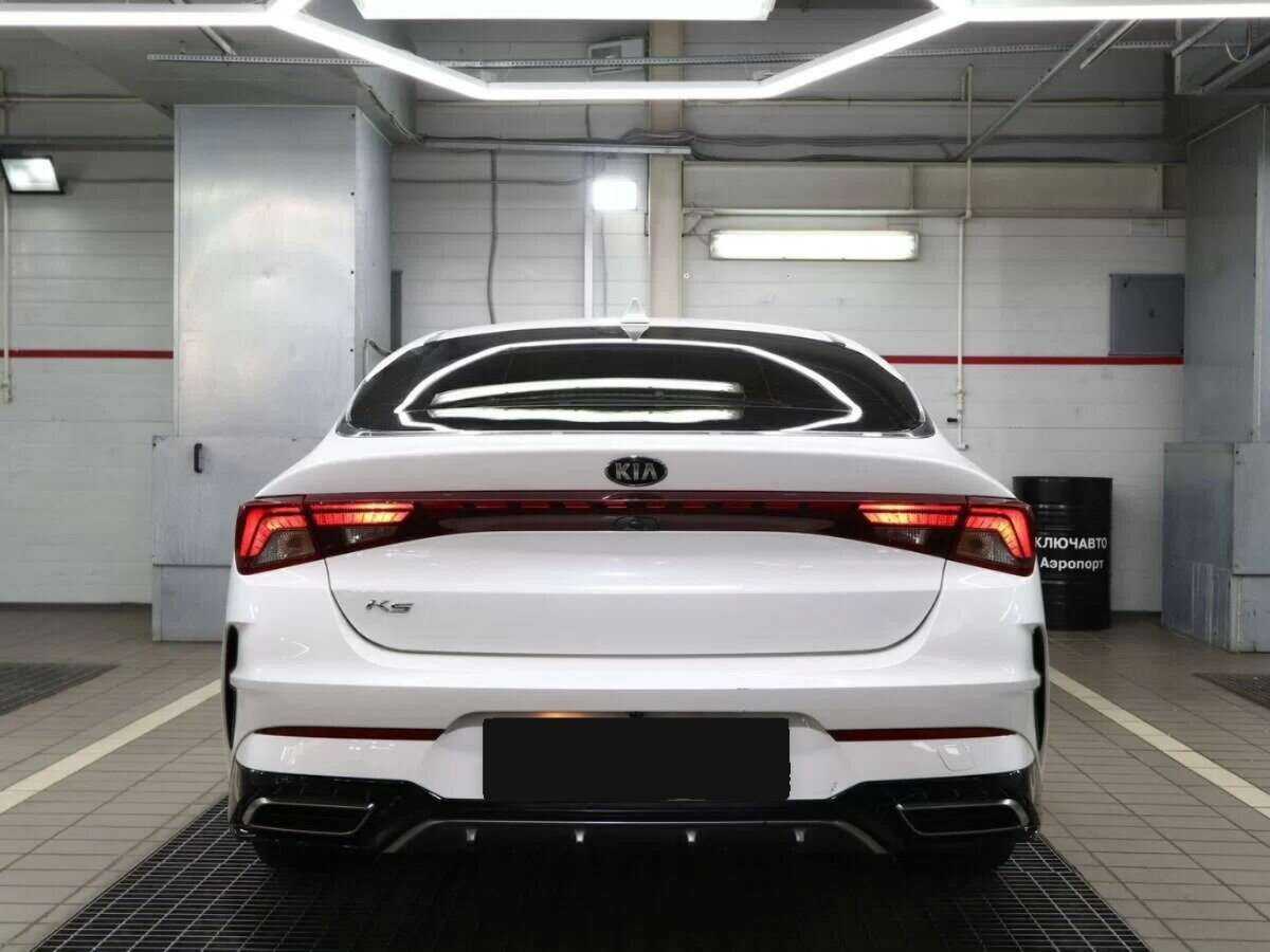 Kia K5 2020 года с пробегом. Фото: #3