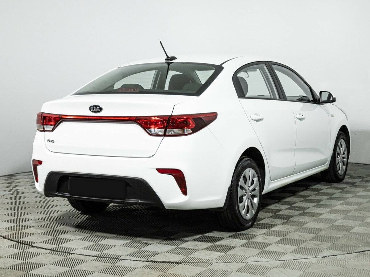 Kia Rio 2018 года с пробегом. Фото: #4