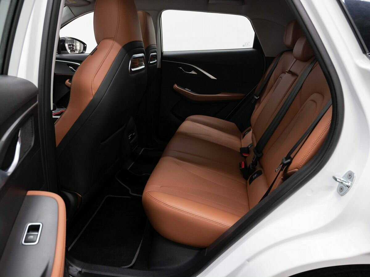 OMODA C5 2023 года с пробегом. Фото: #10