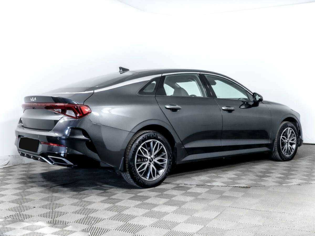 Kia K5 2022 года с пробегом. Фото: #3