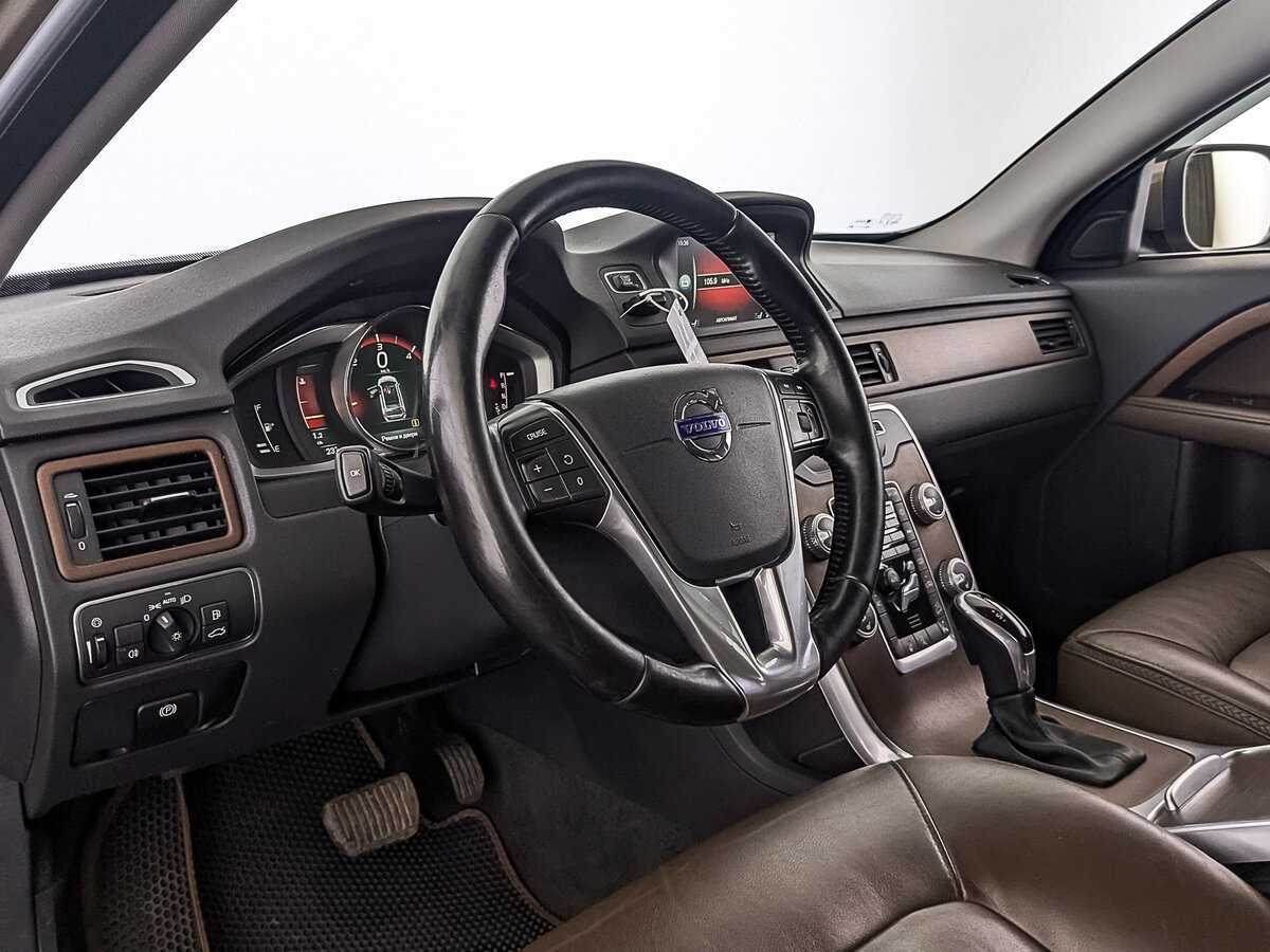 Volvo XC70 2015 года с пробегом. Фото: #14