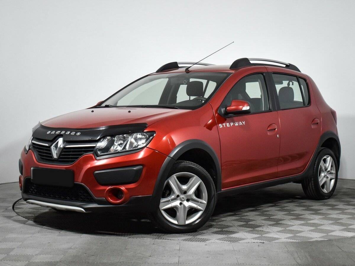 Renault Sandero 2014 года с пробегом. Посмотреть фото