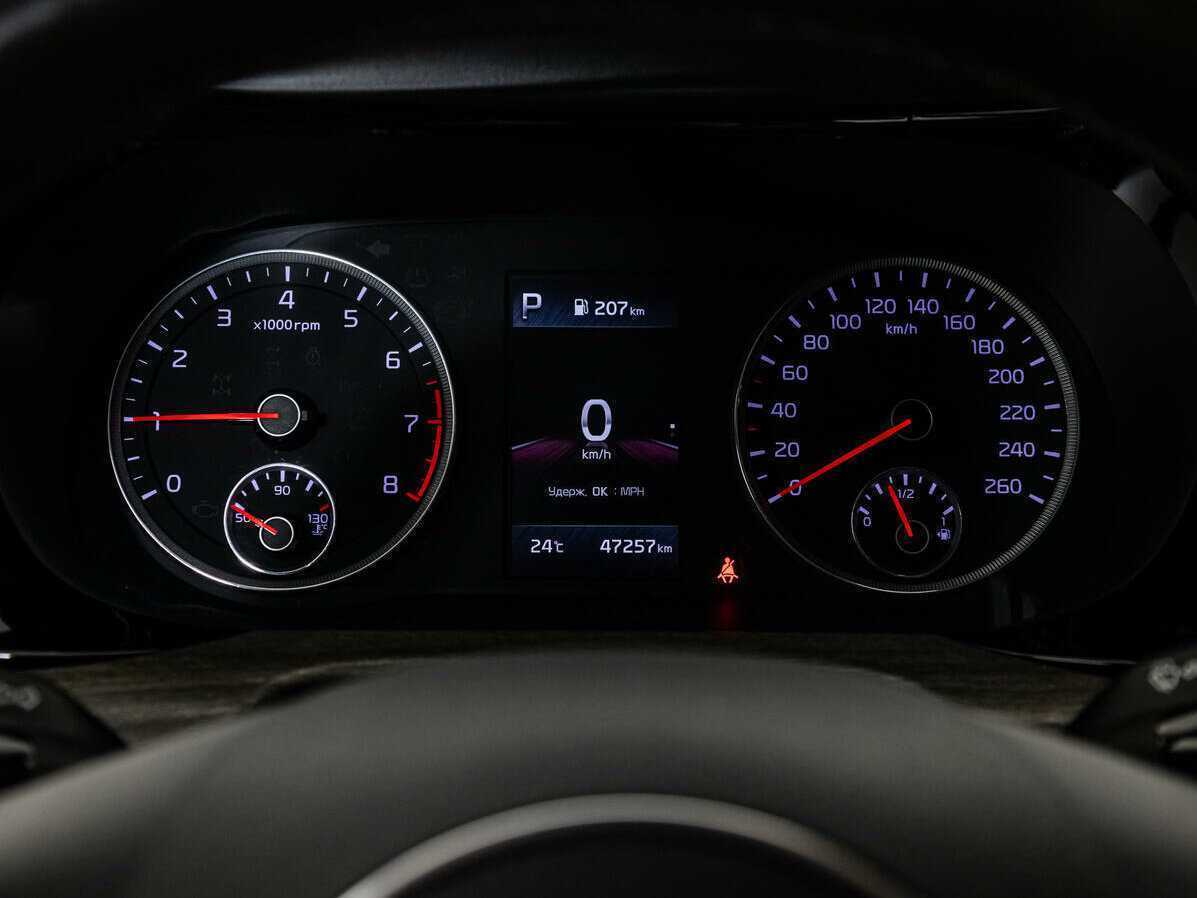 Kia K5 2021 года с пробегом. Фото: #11