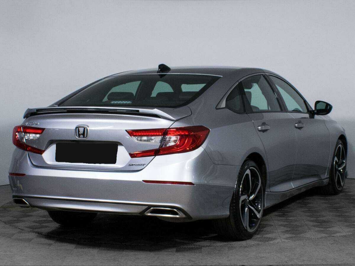 Honda Accord 2022 года с пробегом. Фото: #4