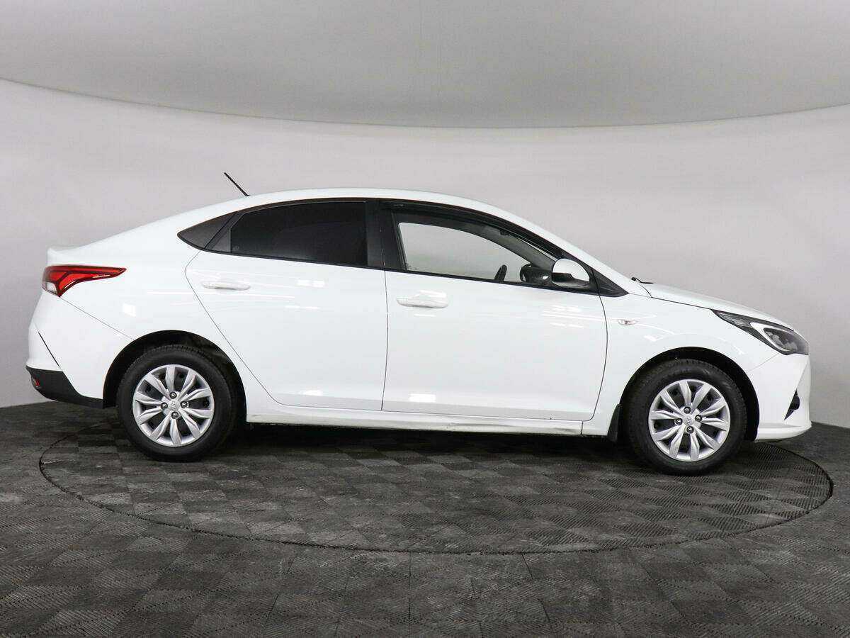 Hyundai Solaris 2020 года с пробегом. Фото: #3