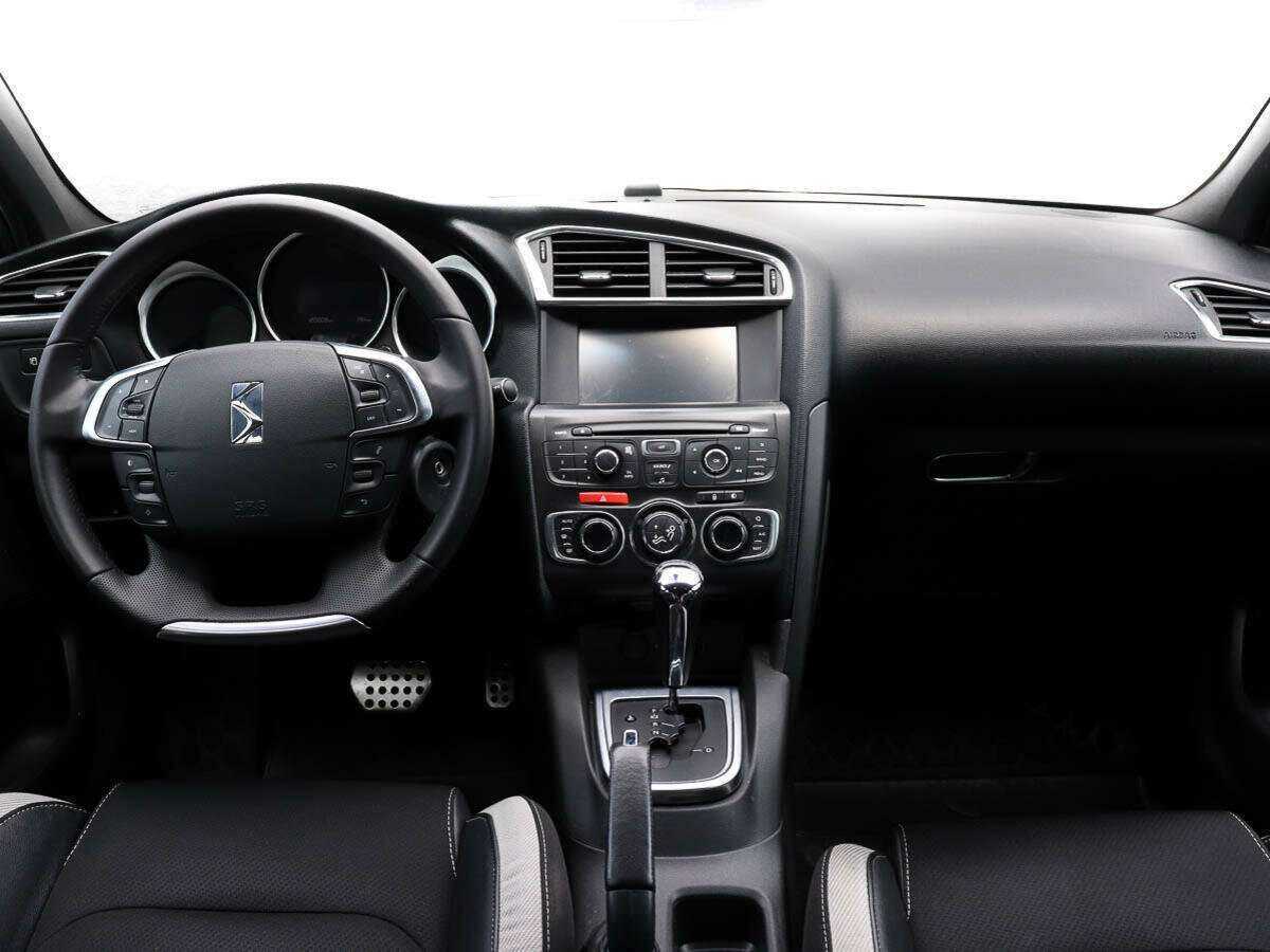 Citroen DS4 2013 года с пробегом. Фото: #10