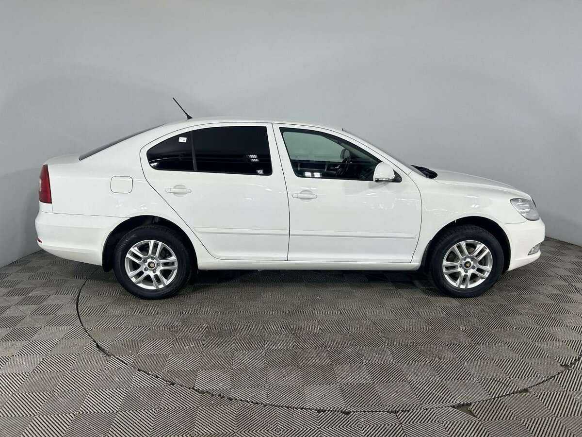 Skoda Octavia 2012 года с пробегом. Фото: #3