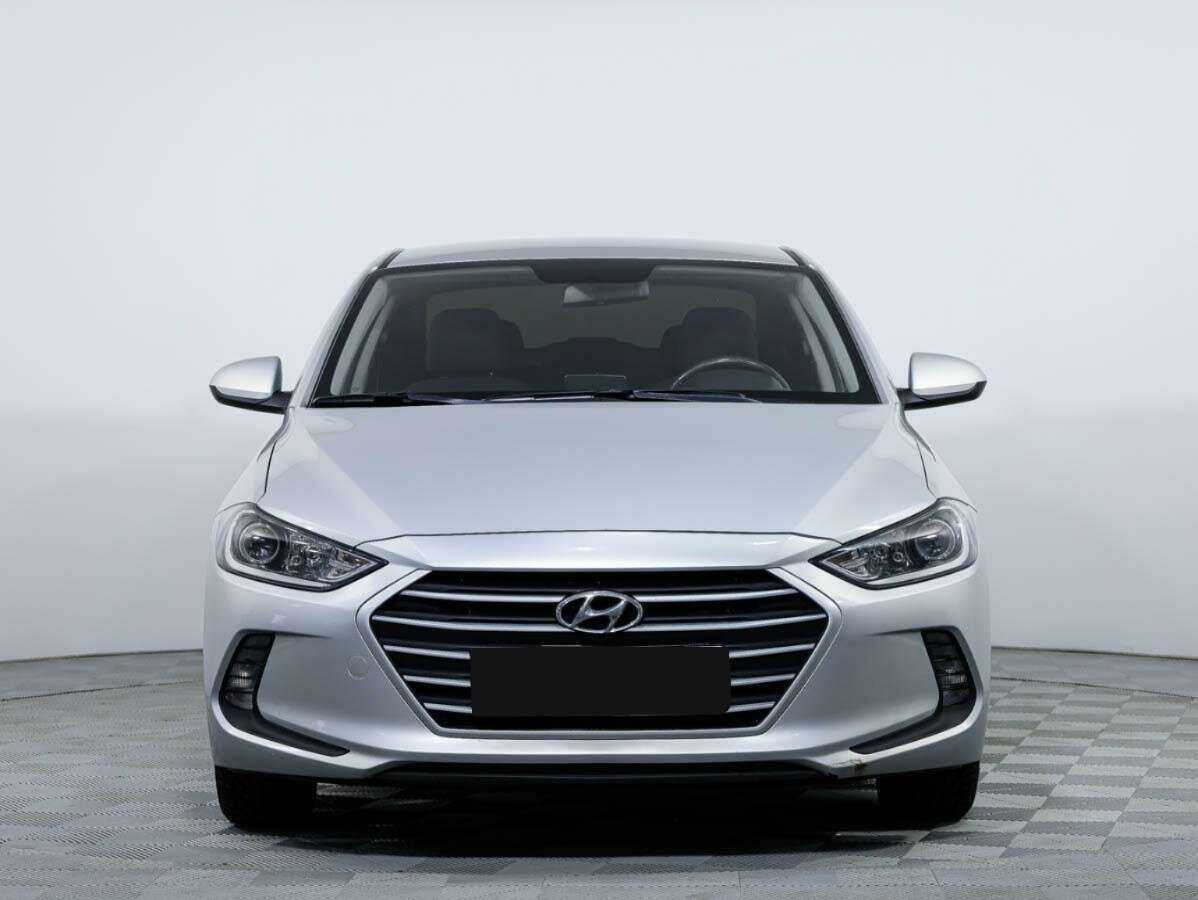 Hyundai Elantra 2018 года с пробегом. Фото: #0