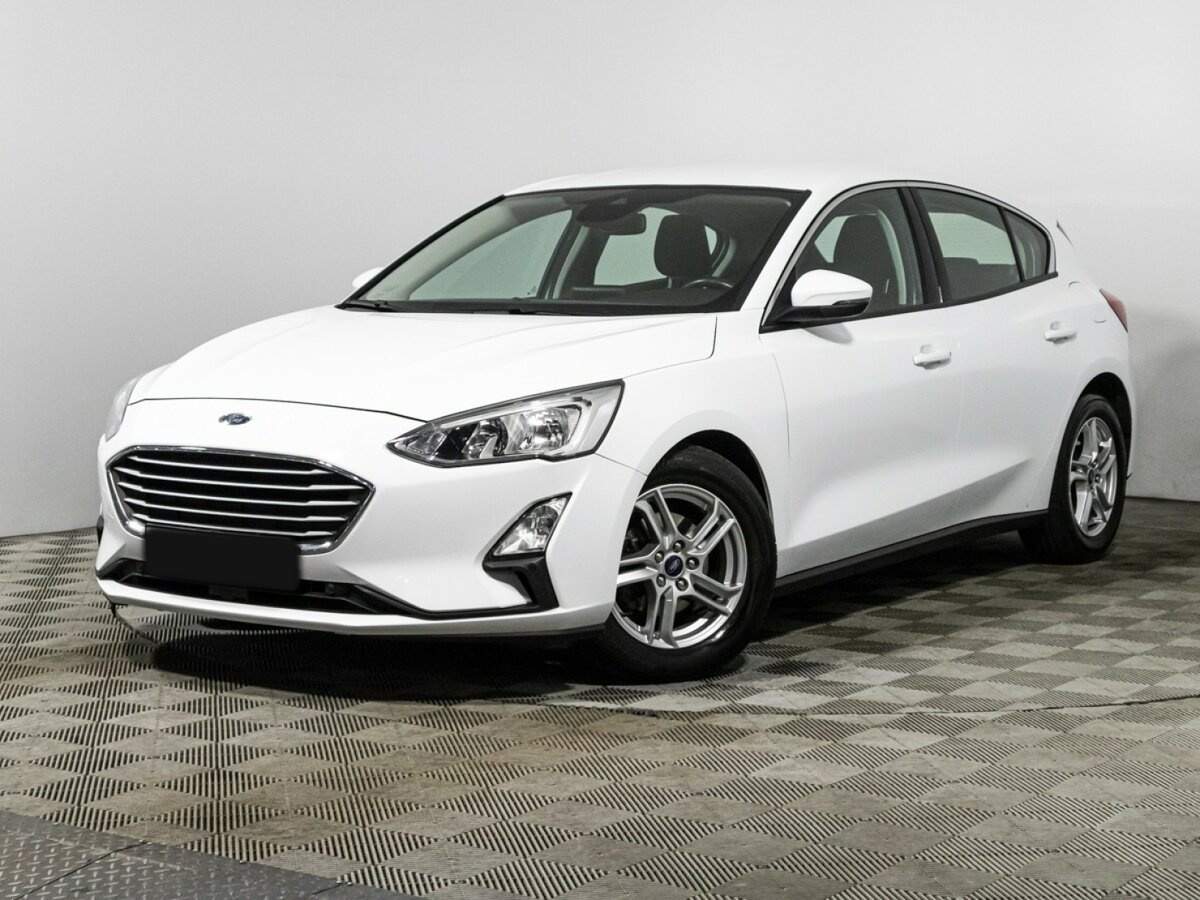 Ford Focus 2019 года с пробегом. Посмотреть фото
