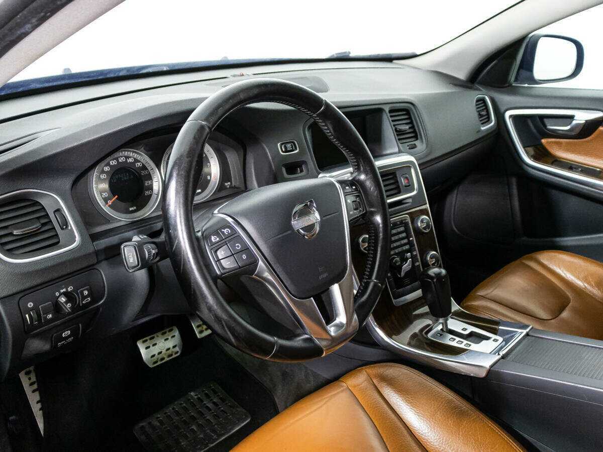 Volvo S60 2012 года с пробегом. Фото: #11