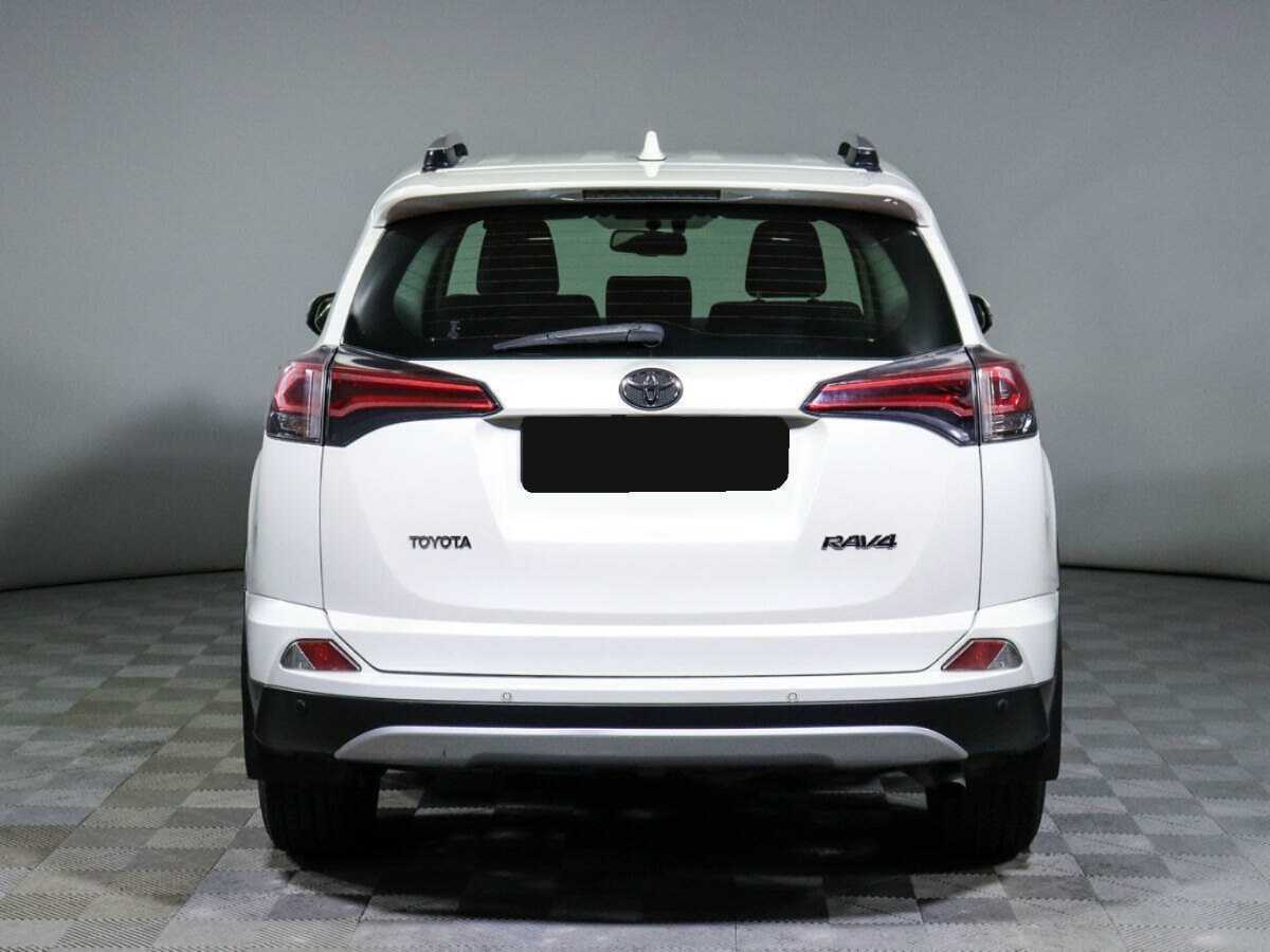 Toyota RAV4 2015 года с пробегом. Фото: #5