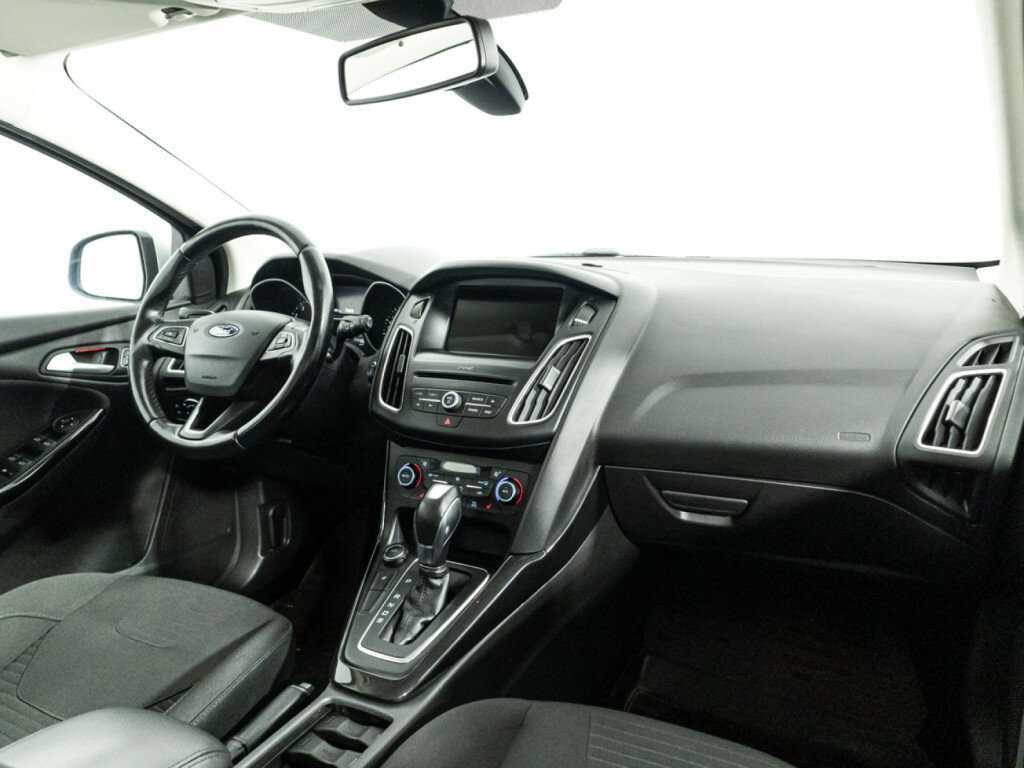 Ford Focus 2017 года с пробегом. Фото: #8