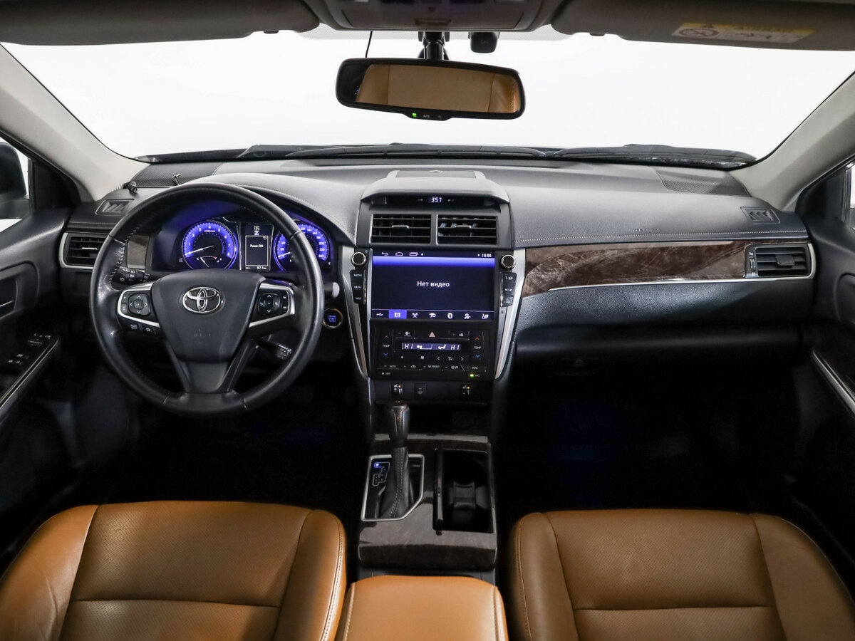 Toyota Camry 2017 года с пробегом. Фото: #7