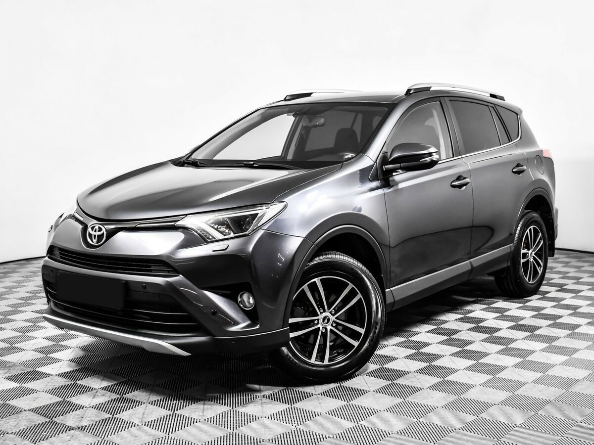 Toyota RAV4 2016 года с пробегом. Посмотреть фото