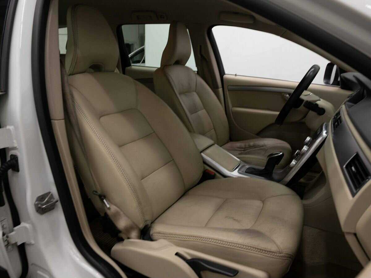 Volvo XC70 2014 года с пробегом. Фото: #12