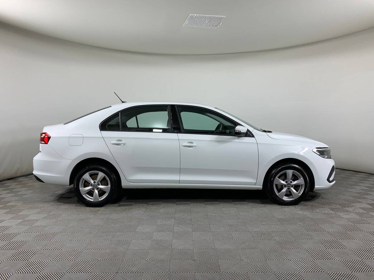 Volkswagen Polo 2021 года с пробегом. Фото: #3