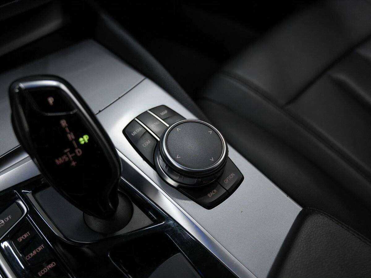 BMW 5 серии 2017 года с пробегом. Фото: #21