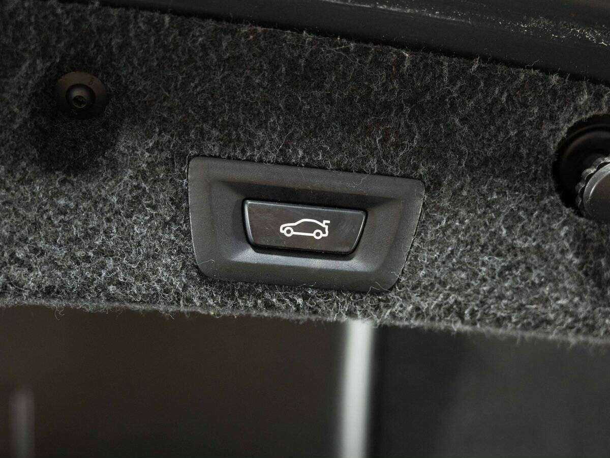 BMW 5 серии 2012 года с пробегом. Фото: #25