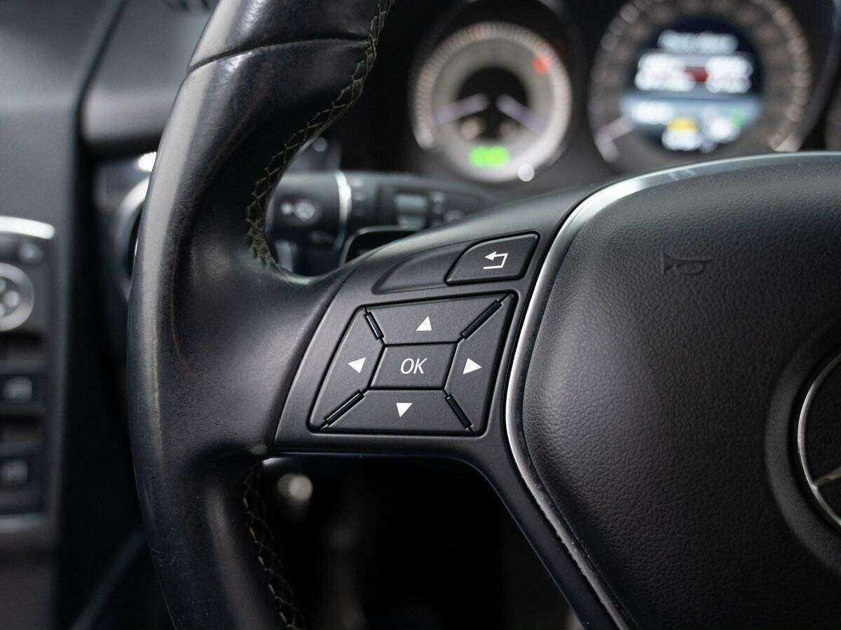 Mercedes-Benz GLK-Класс 2013 года с пробегом. Фото: #16