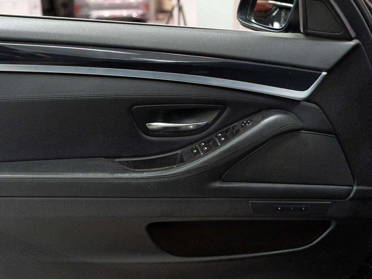 BMW 5 серии 2013 года с пробегом. Фото: #15