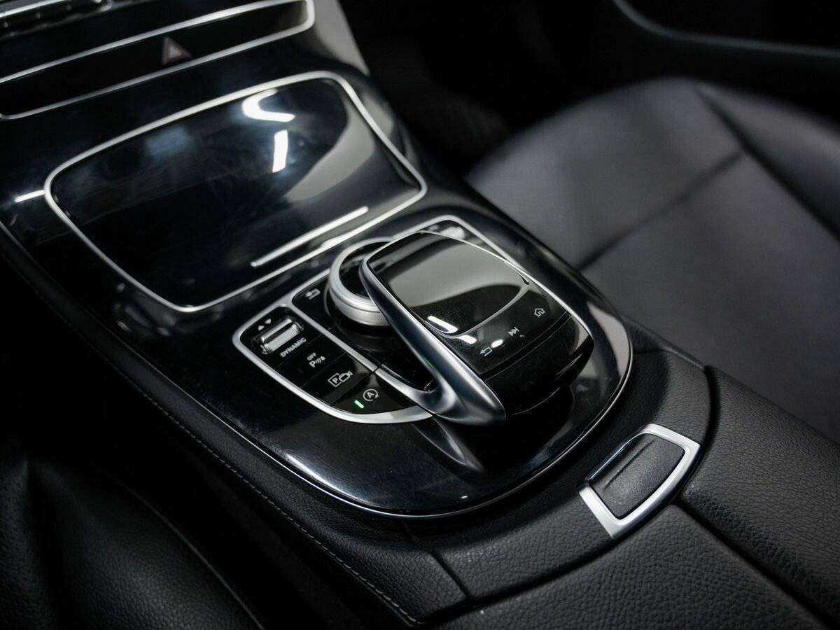 Mercedes-Benz E-Класс 2017 года с пробегом. Фото: #21