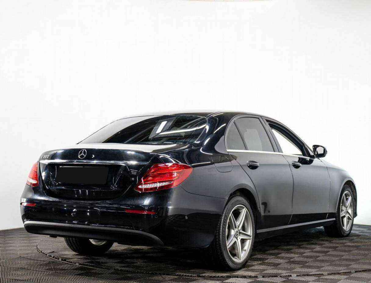 Mercedes-Benz E-Класс 2017 года с пробегом. Фото: #5