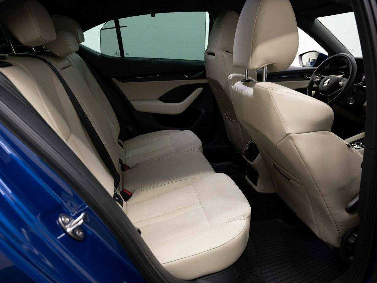 Skoda Octavia 2021 года с пробегом. Фото: #11