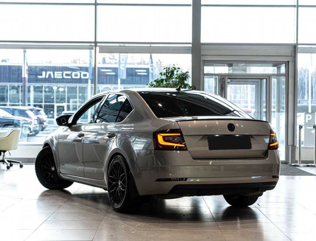 Skoda Octavia 2018 года с пробегом. Фото: #3
