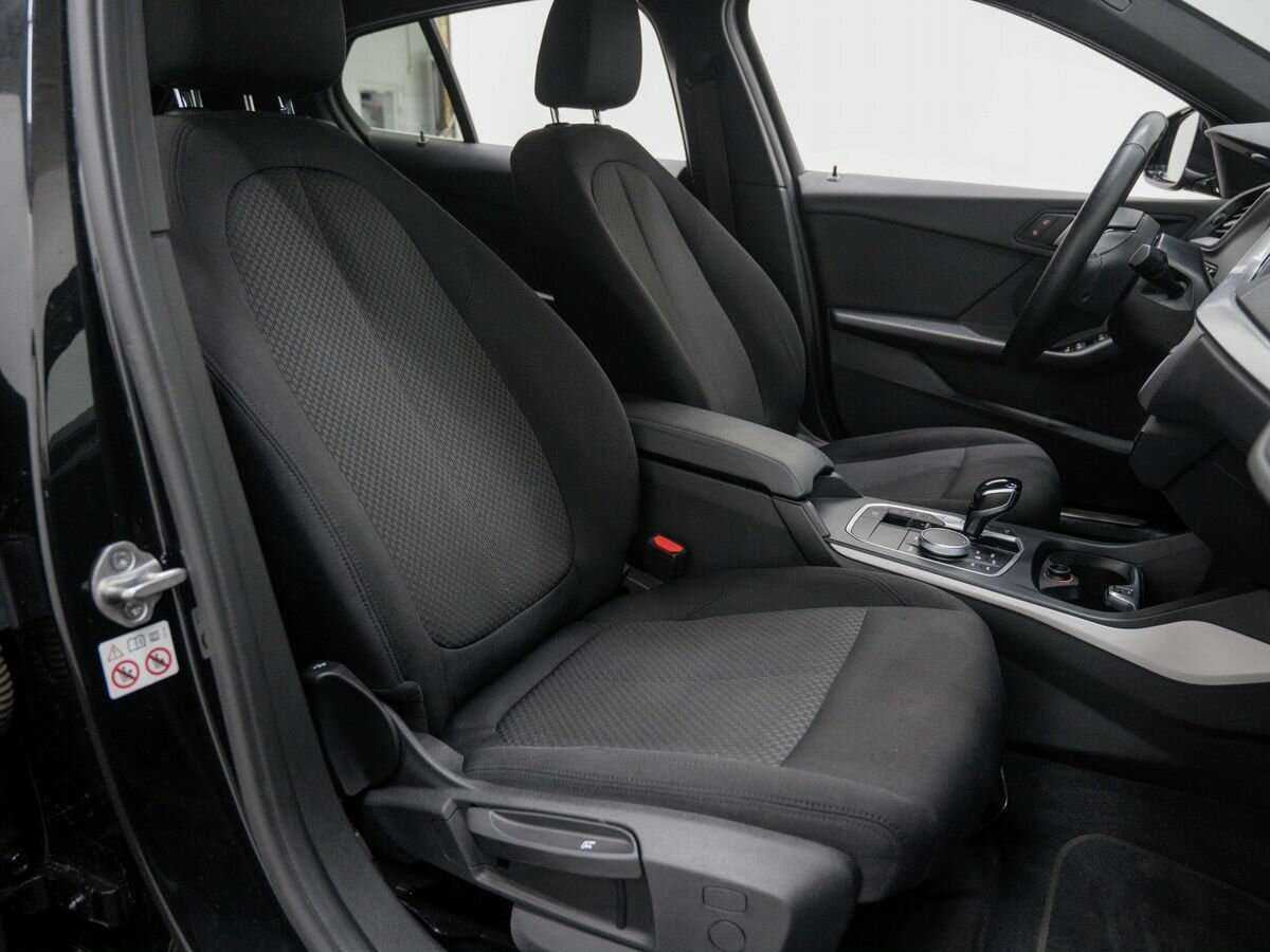 BMW 1 серии 2019 года с пробегом. Фото: #7